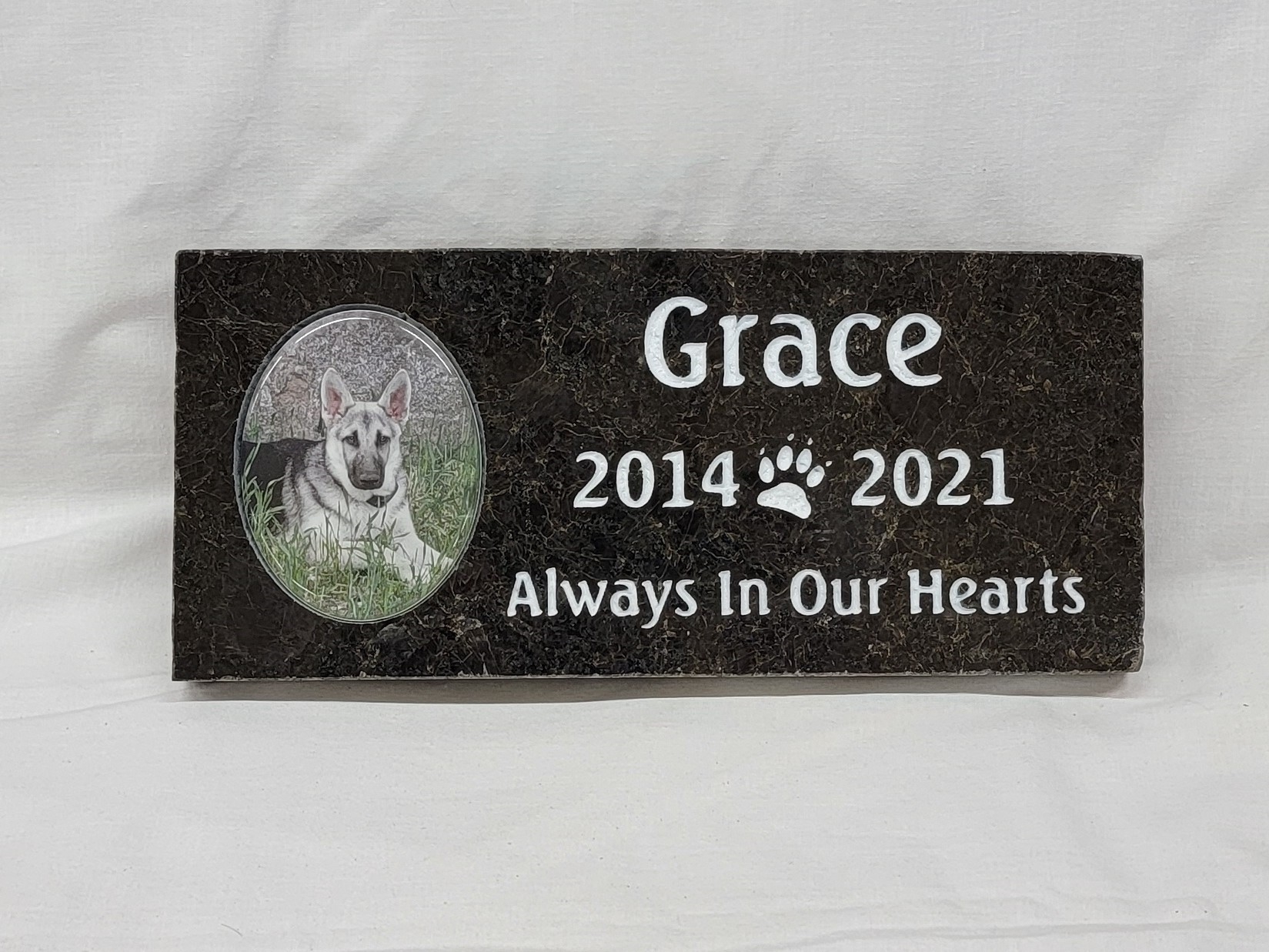 Grace Deluxe Grass Marker